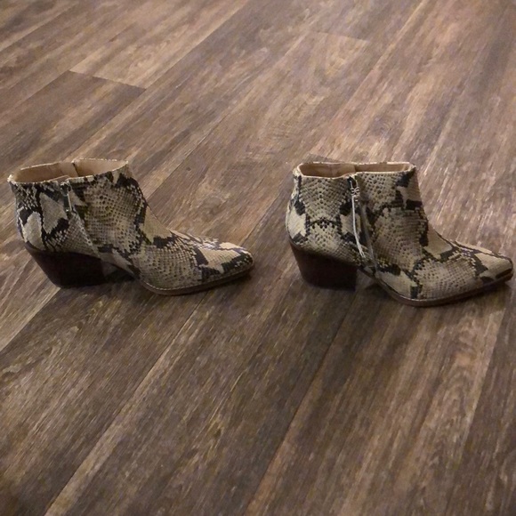 Sam Edelman Snake Boots - Picture 3 of 8